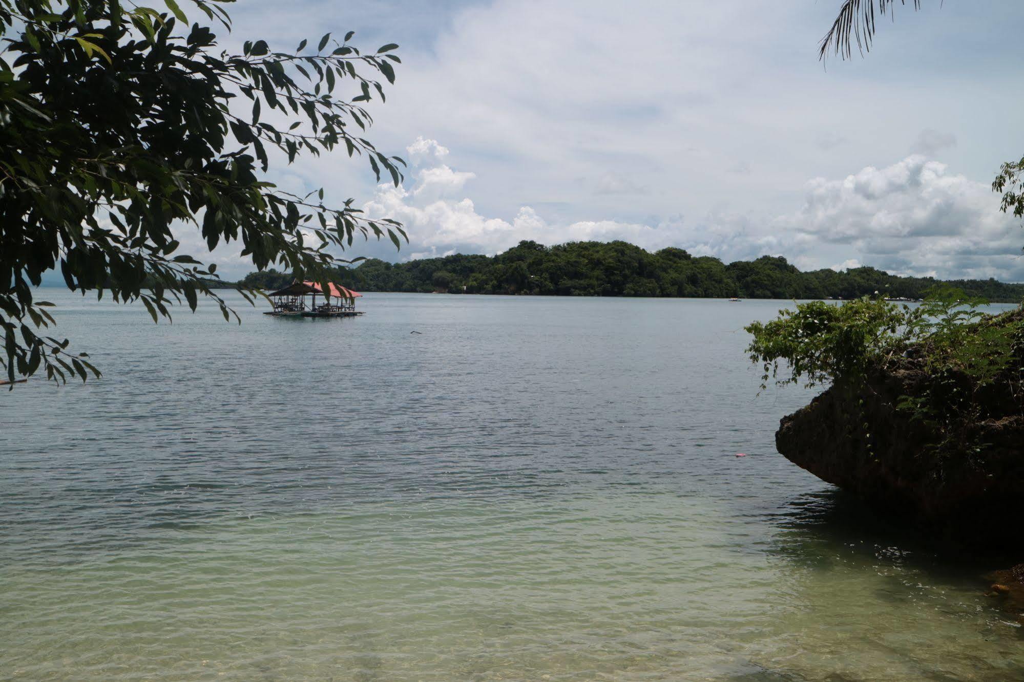 Hotel Jannah Glycel Beach House Guimaras Exteriér fotografie
